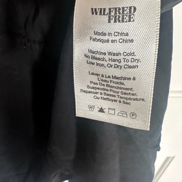 Wilfred Free Black Overalls – Adjustable Straps | 100% Lyocell | Size Large - Picture 5 of 7